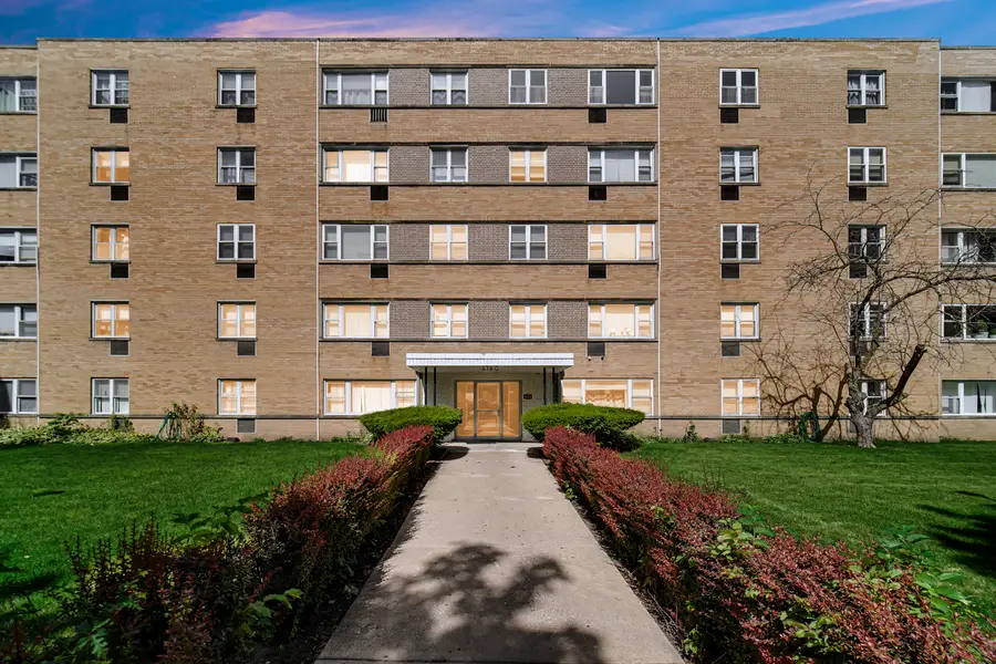 6160 N Damen Avenue #209, Chicago, IL 60659 - #3