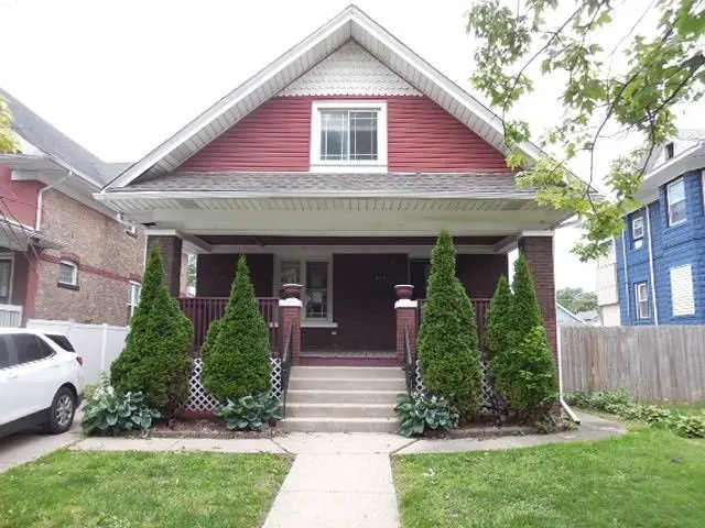 312 S 10th Avenue, Maywood, IL 60153 - #1