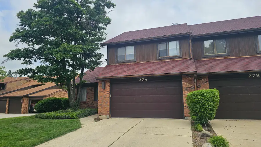 27 Creekside Circle #A, Elgin, IL 60123 - #2