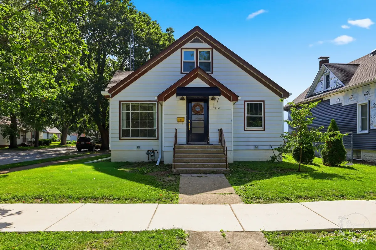 312 S Blaine Avenue, Bradley, IL 60915 - #1