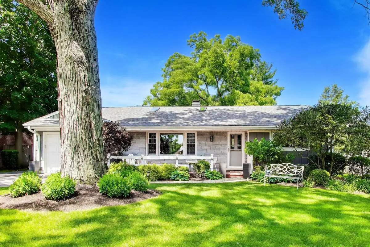 1884 Penfold Place, Northbrook, IL 60062 - #1