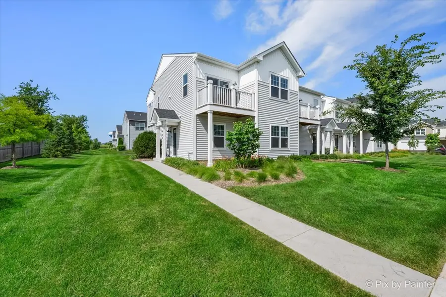 466 Comstock Road, South Elgin, IL 60177 - #2