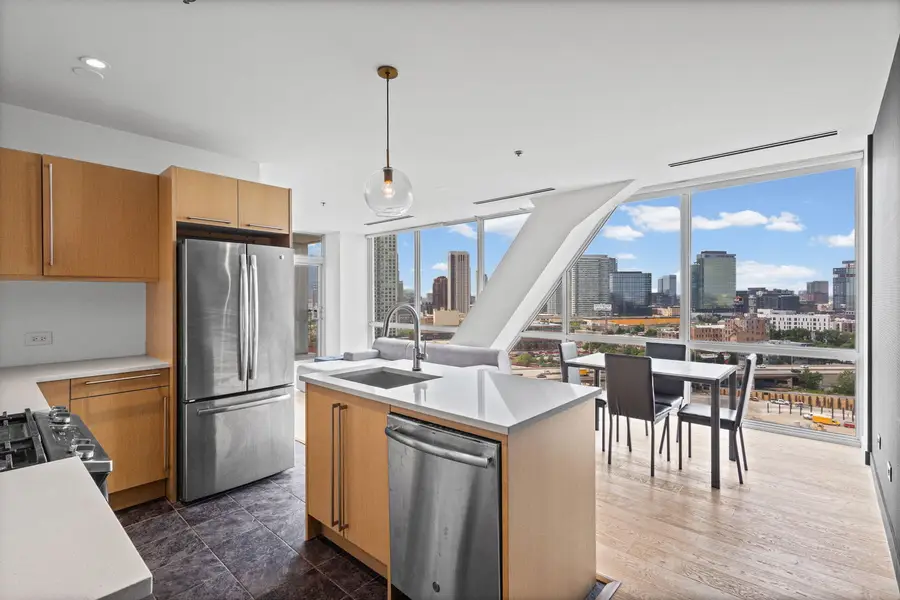 510 W Erie Street #1303, Chicago, IL 60654 - #2