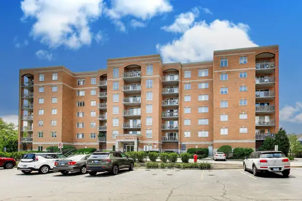 6807 N Milwaukee Avenue #507, Niles, IL 60714
