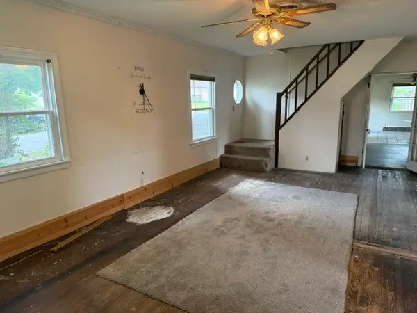 1110 E Oak Street, West Frankfort, IL 62896