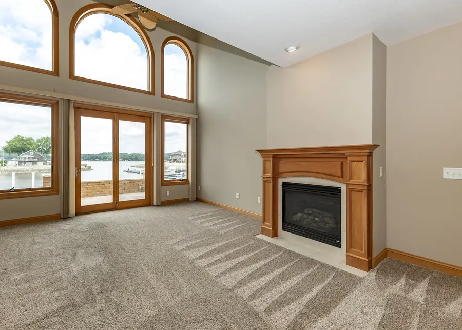 17 Villa Drive, Hampton, IL 61256 - #3