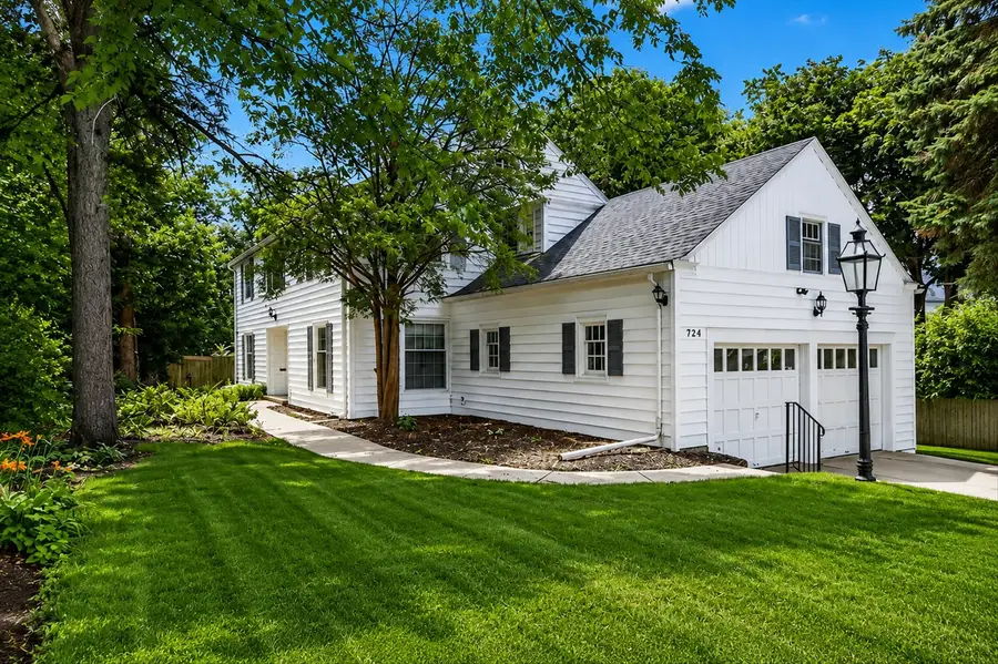 724 Reynolds Street, Rockford, IL 61103 - #3