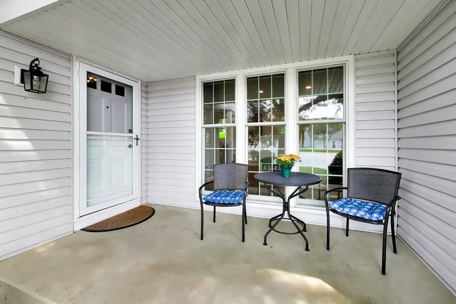 7 The Court Of Hidden Bay, Northbrook, IL 60062 - #2