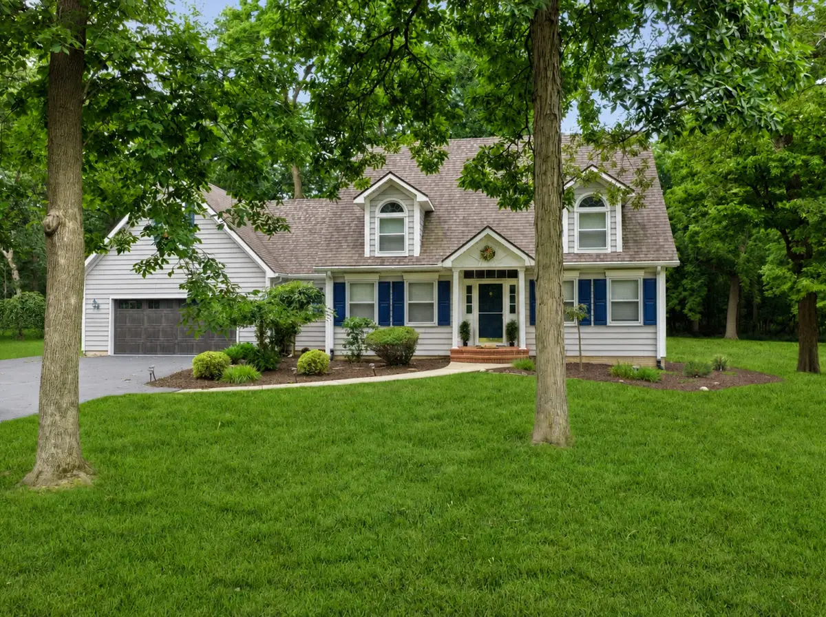 2094 Running Deer Lane, Freeport, IL 61032 - #1