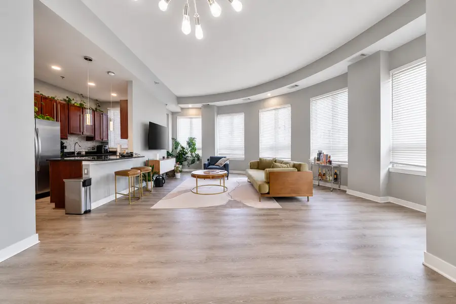 Address Withheld By Seller, Chicago, IL 60646 - #3