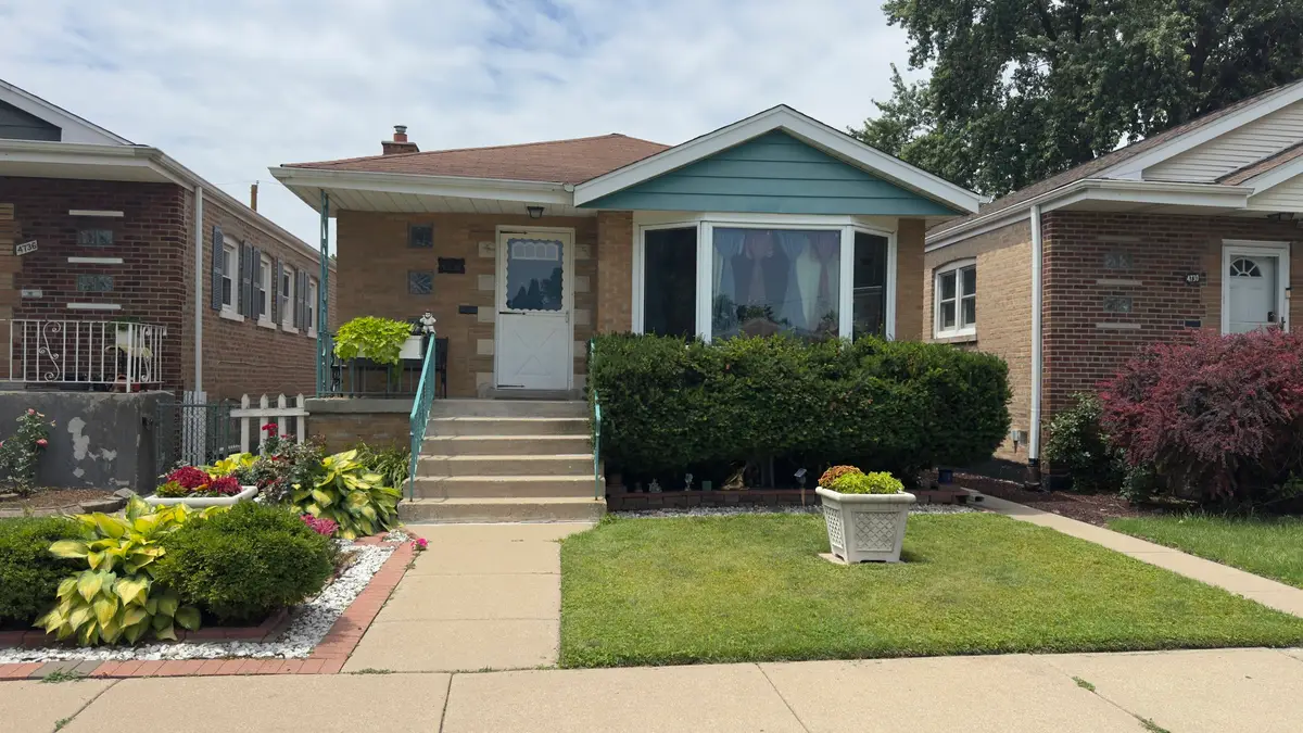 4732 S Lavergne Avenue, Chicago, IL 60638 - #1