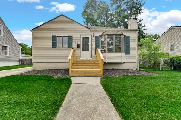 17513 Community Street, Lansing, IL 60438