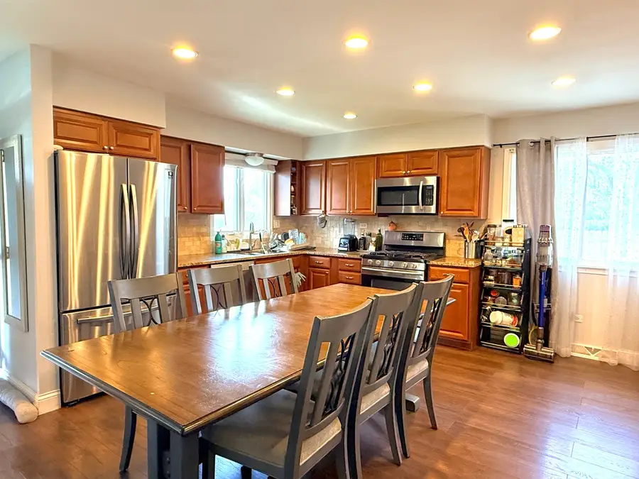 550 S Walnut Street, Mundelein, IL 60060 - #2