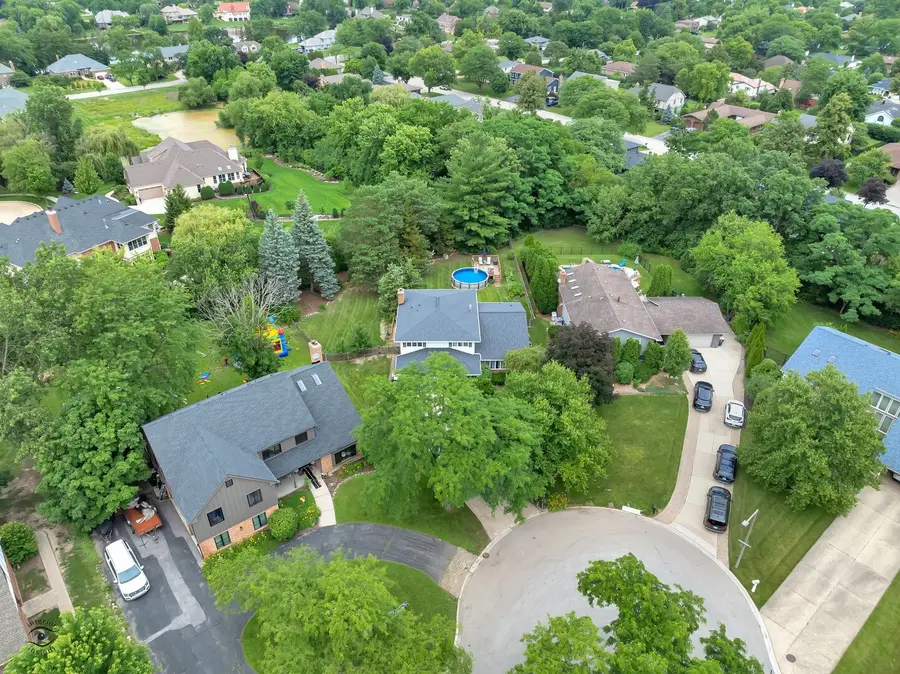 628 Camelot Drive, Burr Ridge, IL 60527 - #2