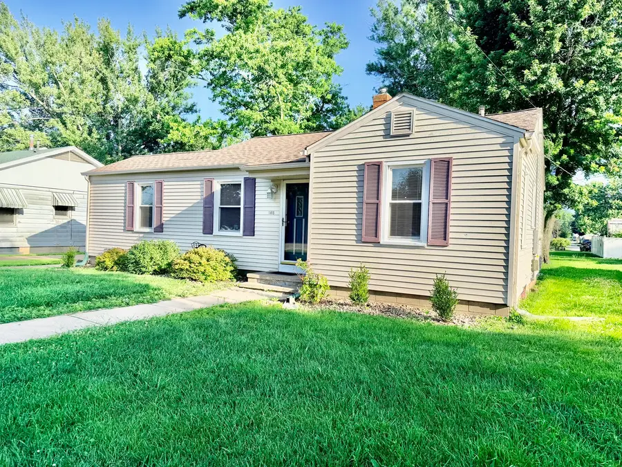 1105 Carroll Street, Streator, IL 61364 - #2