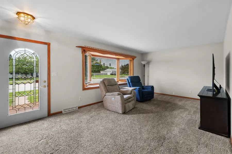 1419 Spruce Hills Drive, Bettendorf, IA 52722 - #3