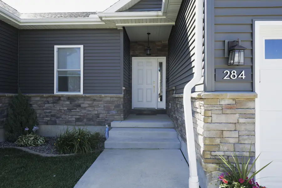 284 Sunset Boulevard, Oglesby, IL 61348 - #2