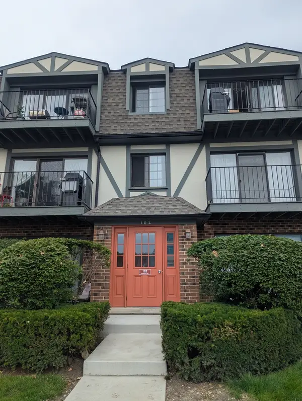 102 Steeple Drive #F, Buffalo Grove, IL 60089