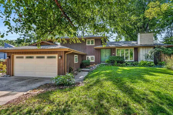 3 Regent Court, Champaign, IL 61820