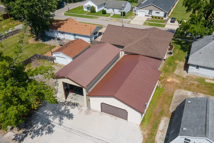 1406 N Glendale Street, Marion, IL 62959 - #3