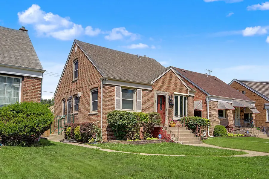 11336 S Avenue G, Chicago, IL 60617 - #2