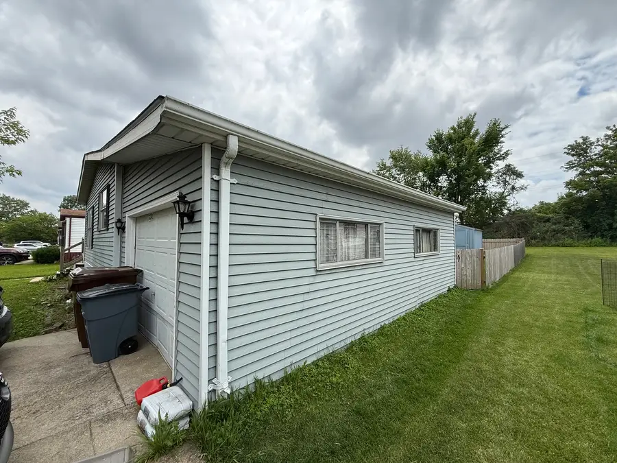 609 Tanglewood Road, Matteson, IL 60443 - #3