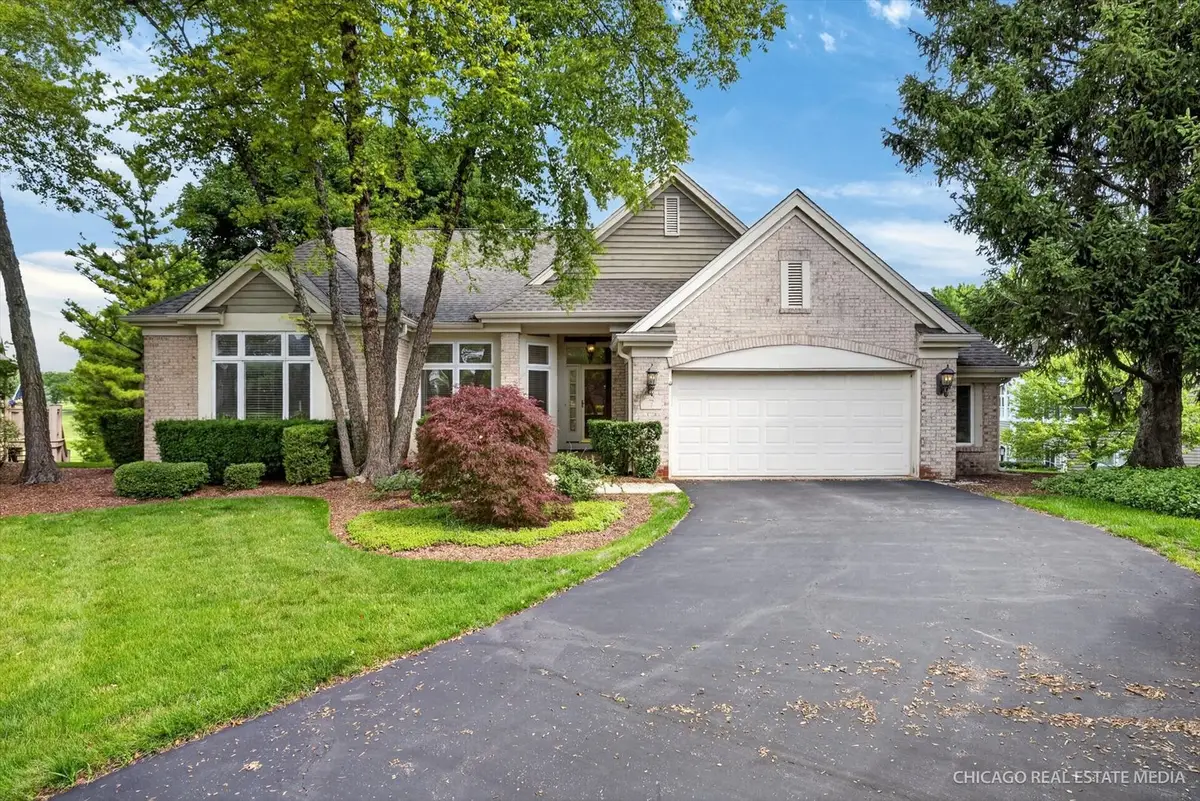 7 Castle Pines Court, Lake In The Hills, IL 60156 - #1