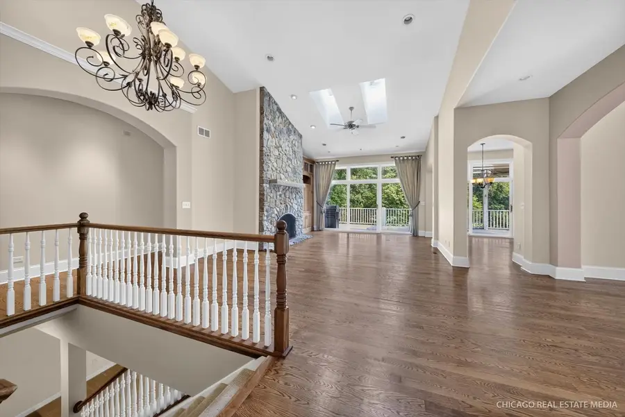 7 Castle Pines Court, Lake In The Hills, IL 60156 - #2