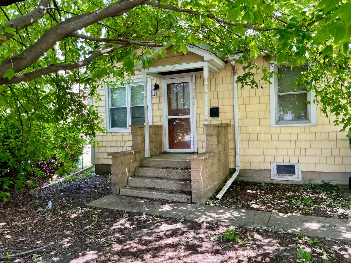 1206 Oakland Avenue, Joliet, IL 60435 - #1