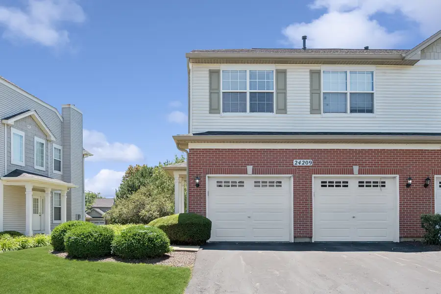24209 Walnut Circle, Plainfield, IL 60585 - #2