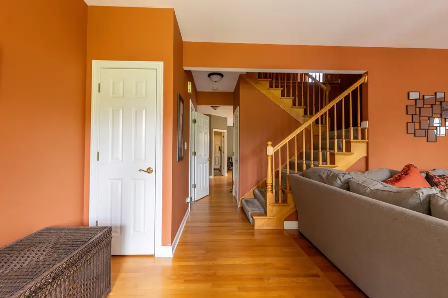 4383 Canterbury Court #4383, Saint Charles, IL 60174 - #3