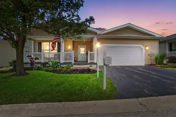 3206 Whirlaway Court, Grayslake, IL 60030