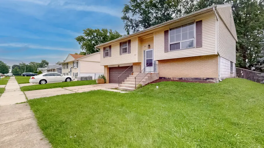 717 Union Avenue, Romeoville, IL 60446 - #2