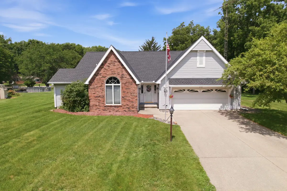 2160 Park Circle, Dixon, IL 61021 - #1