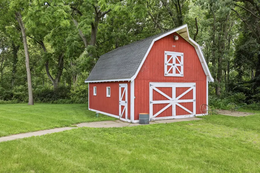 2160 Park Circle, Dixon, IL 61021 - #3