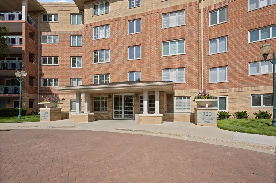 720 Creekside Drive #407B, Mount Prospect, IL 60056 - #3