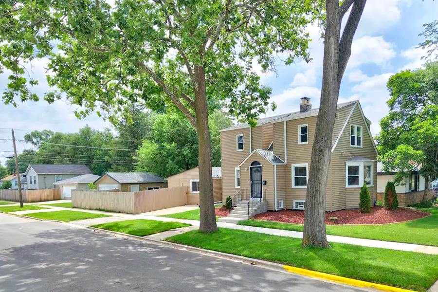 1101 22nd Avenue, Bellwood, IL 60104 - #3