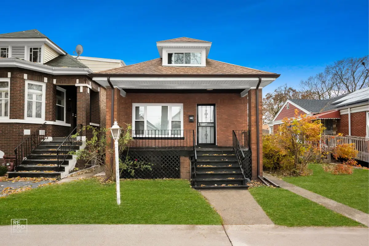 8420 S Carpenter Street, Chicago, IL 60620 - #1