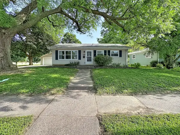 346 W 32nd Street, Davenport, IA 52803