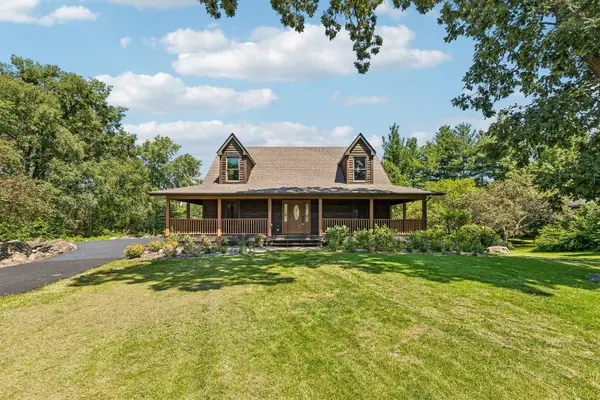 1921 Annettes Circle, Sugar Grove, IL 60554