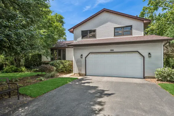 586 N Garfield Boulevard, Grayslake, IL 60030