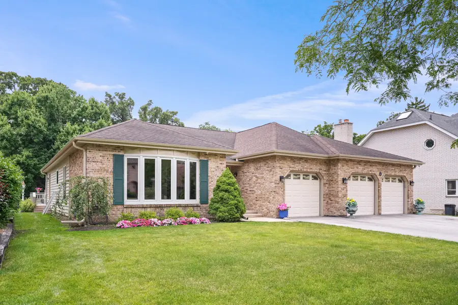 142 Elizabeth Court, Wood Dale, IL 60191 - #2