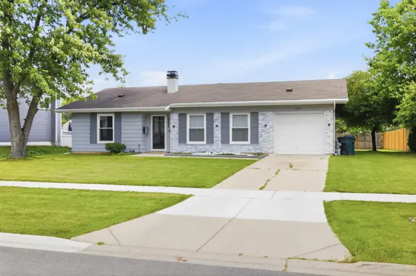 1470 Devonshire Lane, Hoffman Estates, IL 60169