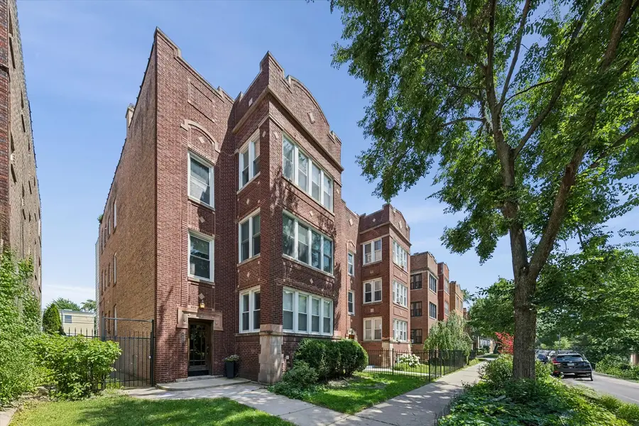 4855 N Washtenaw Avenue #2, Chicago, IL 60625 - #2