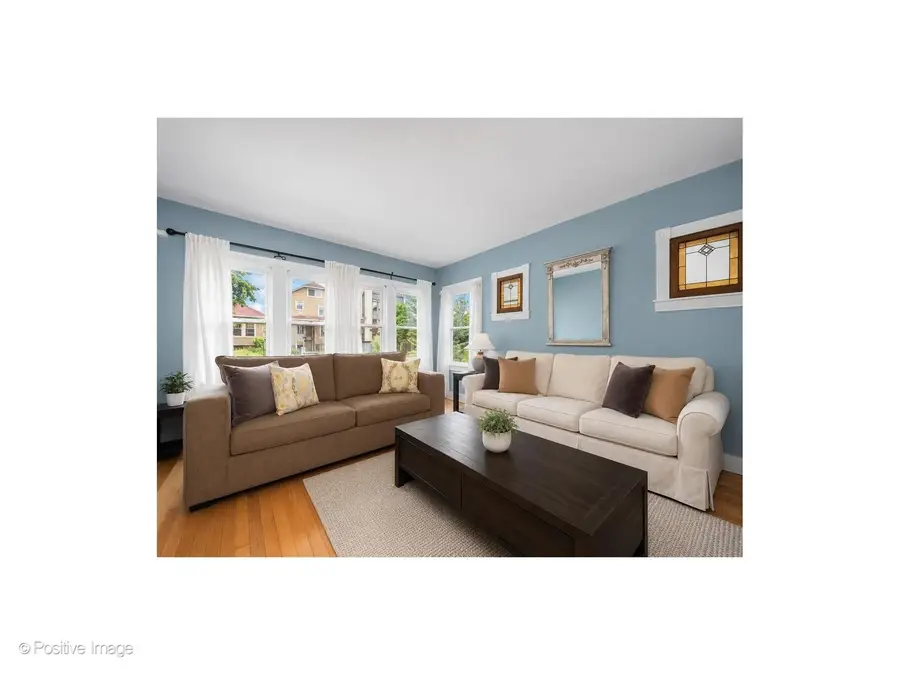3640 N Artesian Avenue, Chicago, IL 60618 - #3
