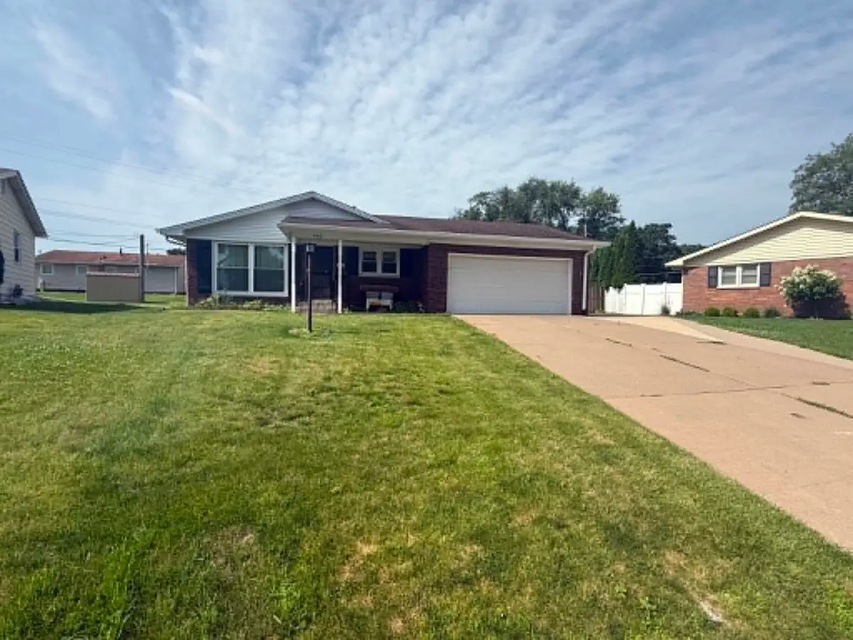 442 31st Avenue, East Moline, IL 61244 - #1