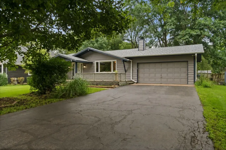1225 Winaki Trail, Algonquin, IL 60102 - #2