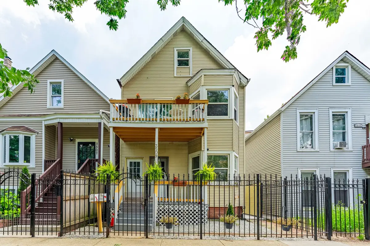 3509 W Dickens Avenue, Chicago, IL 60647 - #1