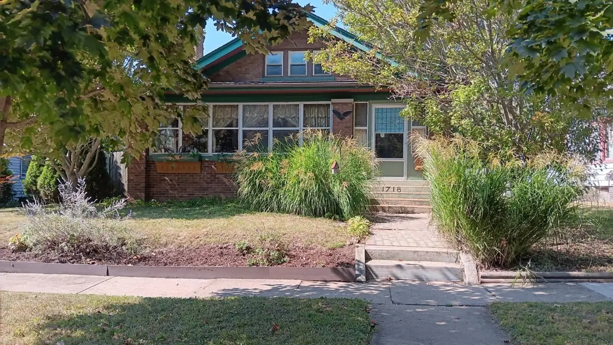 1718 Douglas Street, Rockford, IL 61103 - #1