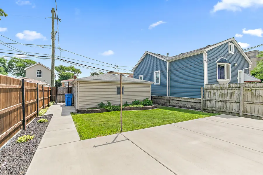 2115 N Mobile Avenue, Chicago, IL 60639 - #3